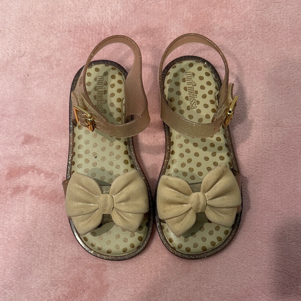 Mini Melissa Tan Sandals with Bow - Picture 2 of 4